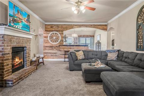 900 Bryan Dr, Moore, OK 73160 photo 5