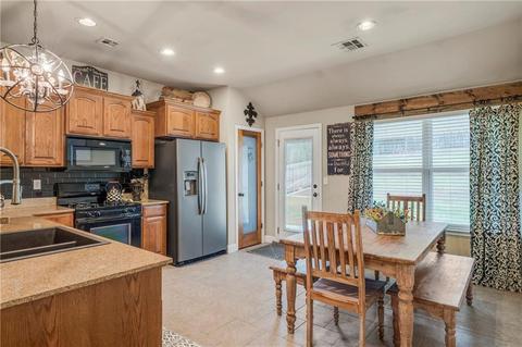 900 Bryan Dr, Moore, OK 73160 photo 11