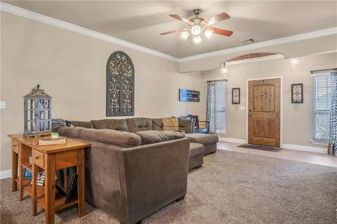 900 Bryan Dr, Moore, OK 73160 photo 8