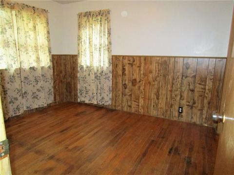 1214 7th St, Lone Wolf, OK 73655 photo 16