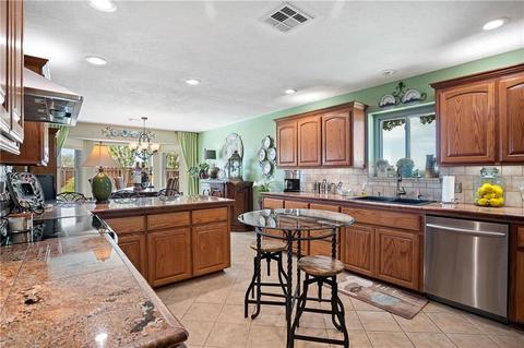 3229 Quail Cir, Altus, OK 73521 photo 14