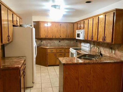2924 Laurel Cir, Altus, OK 73521 photo 13