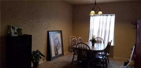 516 E Main St, Tuttle, OK 73089 photo 7