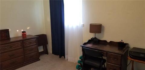 516 E Main St, Tuttle, OK 73089 photo 9
