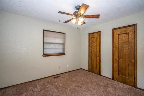 2004 Brookhaven Dr, Edmond, OK 73034 photo 13