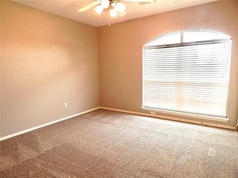 736 Elder Ln, Mustang, OK 73064 photo 15