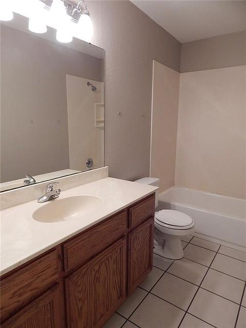 736 Elder Ln, Mustang, OK 73064 photo 16
