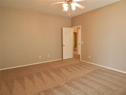 736 Elder Ln, Mustang, OK 73064 photo 10