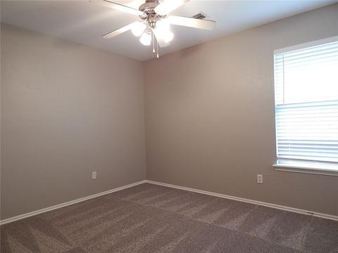 736 Elder Ln, Mustang, OK 73064 photo 14