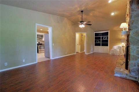 406 S Mustang Rd, Tuttle, OK 73089 photo 4