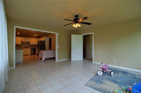 406 S Mustang Rd, Tuttle, OK 73089 photo 12