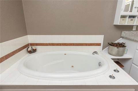 329163 E 1030 Rd, Harrah, OK 73045 photo 18