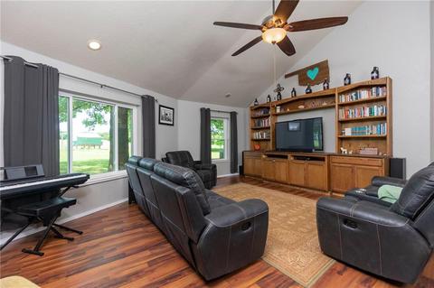 329163 E 1030 Rd, Harrah, OK 73045 photo 7