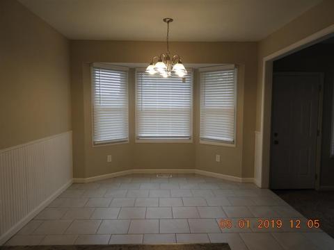 305 E Platt Dr, Yukon, OK 73099 photo 9