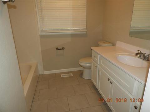 305 E Platt Dr, Yukon, OK 73099 photo 12