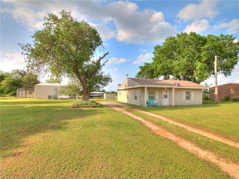 3736 E Seward Rd, Guthrie, OK 73044 photo 1