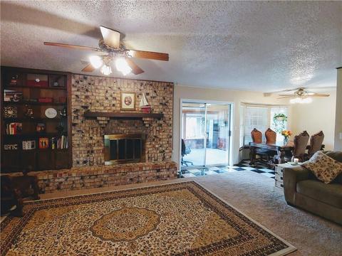 1804 Tyler St, Altus, OK 73521 photo 4
