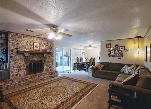 1804 Tyler St, Altus, OK 73521 photo 5