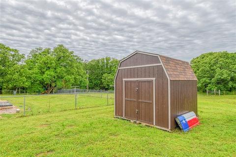 5491 E Lakeview Dr, Harrah, OK 73045 photo 10