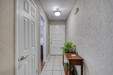 1305 Abbey Dr, Norman, OK 73071 photo 3