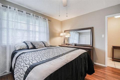 1305 Abbey Dr, Norman, OK 73071 photo 5