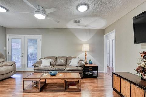 1305 Abbey Dr, Norman, OK 73071 photo 7