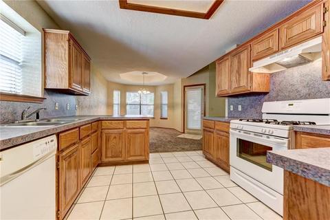 605 Goshawk Dr, Norman, OK 73072 photo 8