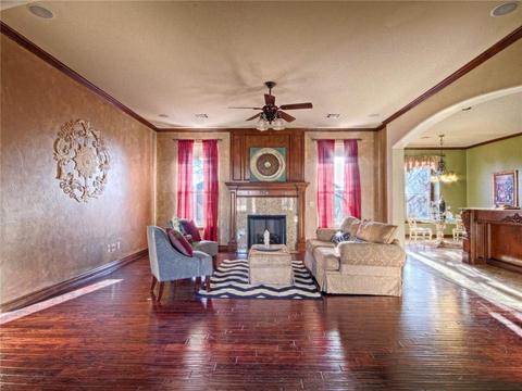3108 White Cedar Dr, Moore, OK 73160 photo 4