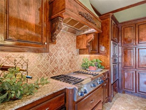 3108 White Cedar Dr, Moore, OK 73160 photo 9