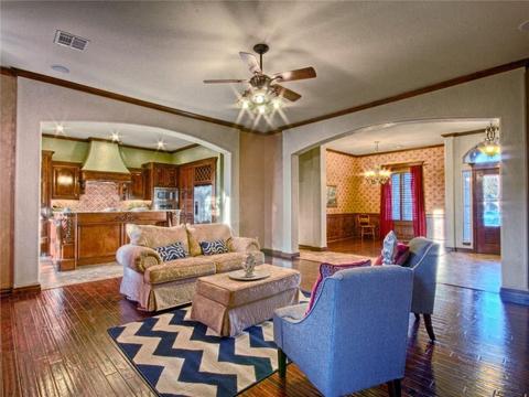 3108 White Cedar Dr, Moore, OK 73160 photo 5