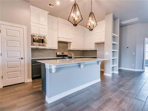 15809 Langley Way, Edmond, OK 73013 photo 3