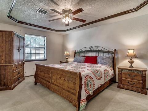828 Stout Cir, Moore, OK 73170 photo 17