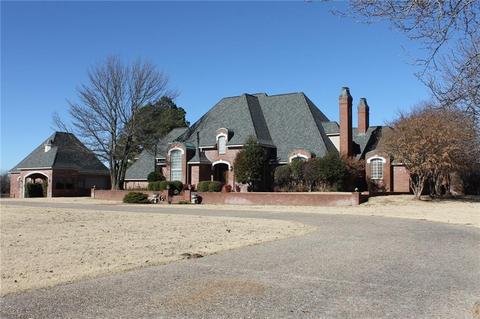 2400 E 18th St, Ada, OK 74820 photo 2