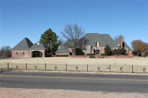 2400 E 18th St, Ada, OK 74820 photo 1