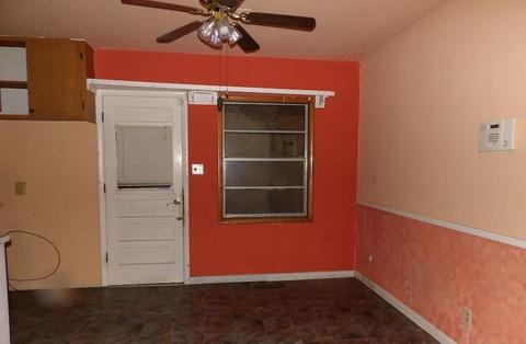 805 E Scissortail Ln, Cushing, OK 74023 photo 4