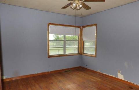 805 E Scissortail Ln, Cushing, OK 74023 photo 8
