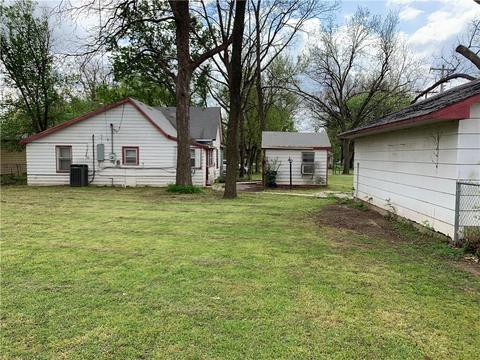 117 E Knipe Ave, Perkins, OK 74059 photo 3