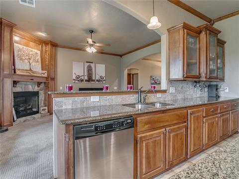 3005 Flint Ct, Moore, OK 73165 photo 11