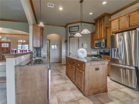 3005 Flint Ct, Moore, OK 73165 photo 9
