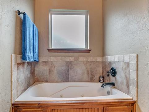 3005 Flint Ct, Moore, OK 73165 photo 18