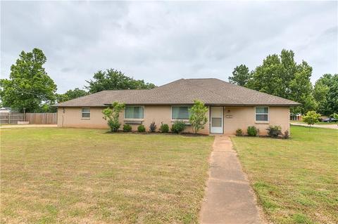 613 E 33rd St, Edmond, OK 73013 photo 1