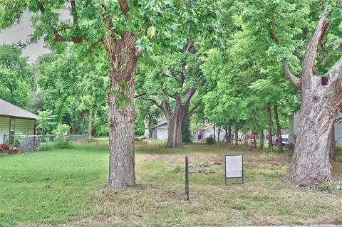520 E Springer Ave, Guthrie, OK 73044 photo 1