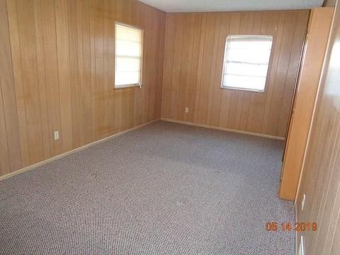 1103 Villa Dr, Watonga, OK 73772 photo 6