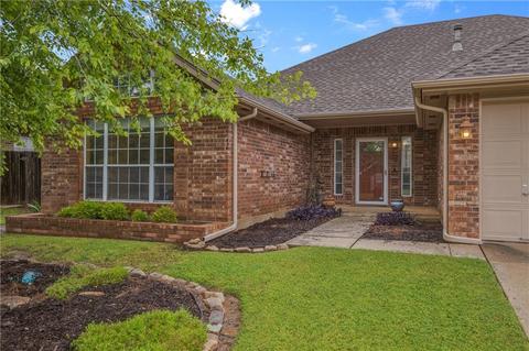 313 Nathan Dr, Norman, OK 73069 photo 2