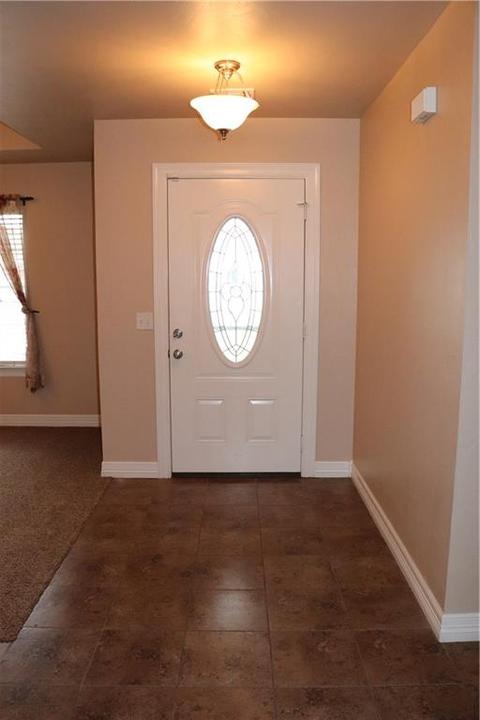 1824 Foxtail Cir, Altus, OK 73521 photo 5