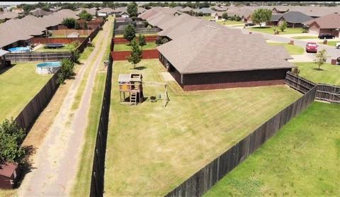 1824 Foxtail Cir, Altus, OK 73521 photo 34