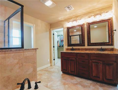 3209 Wendy Ln, Altus, OK 73521 photo 17