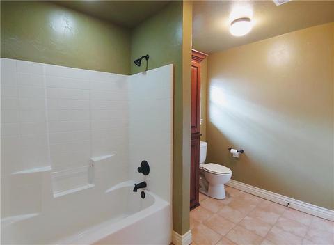 3209 Wendy Ln, Altus, OK 73521 photo 25