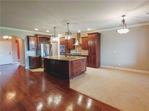 3209 Wendy Ln, Altus, OK 73521 photo 5
