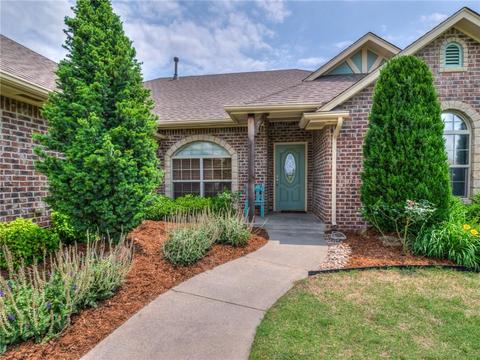 4100 Driftwood Cir, Harrah, OK 73045 photo 2